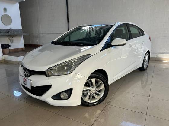 HYUNDAI HB20S 1.6 PREMIUM 16V FLEX 4P MANUAL
